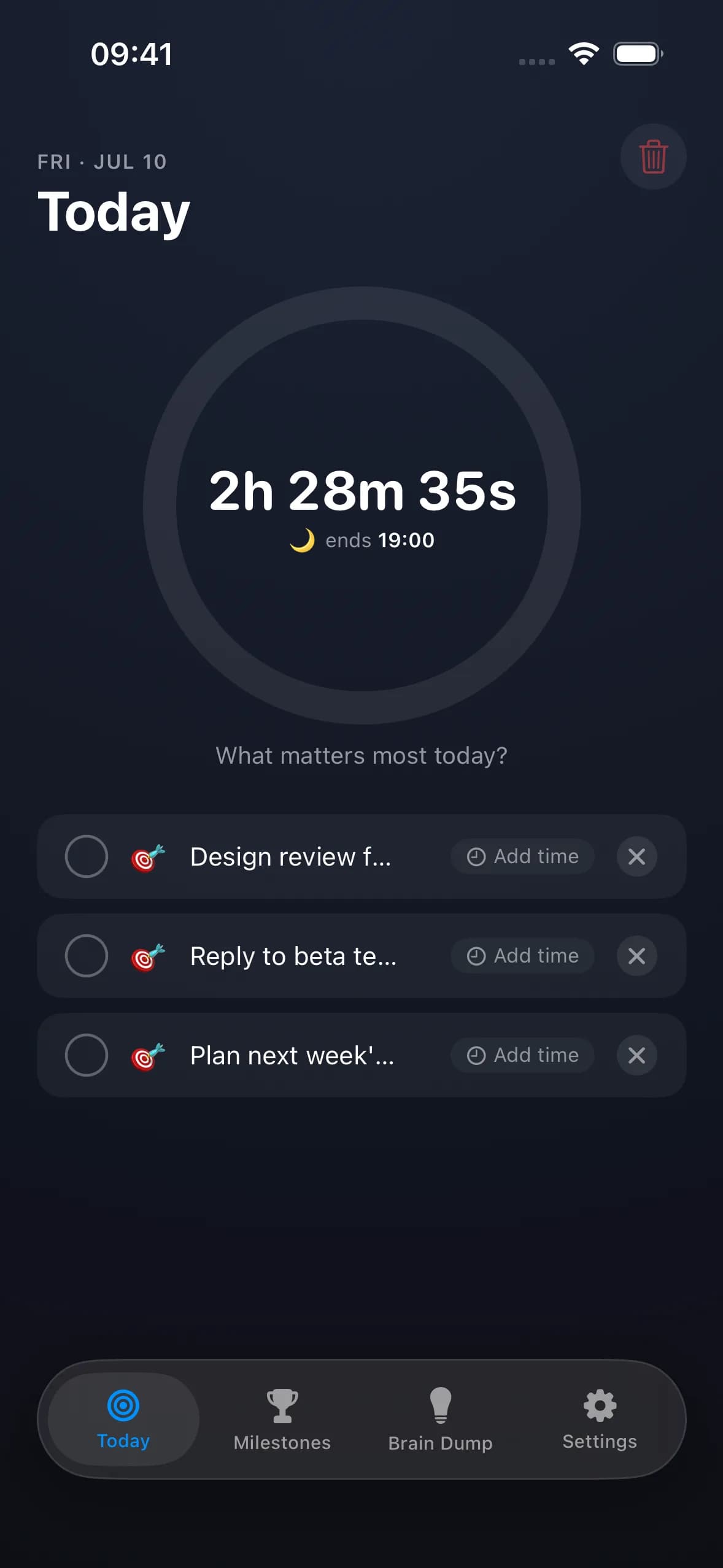 TopFocus Today screen with three goals and the deadline countdown on iPhone